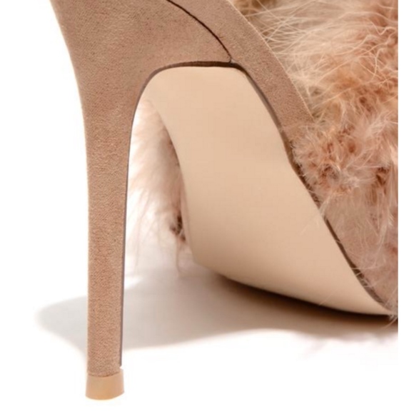 LAST PAIR SIZE 6 !!! 'BOA" Kitty Mules in Nude - Picture 2 of 3